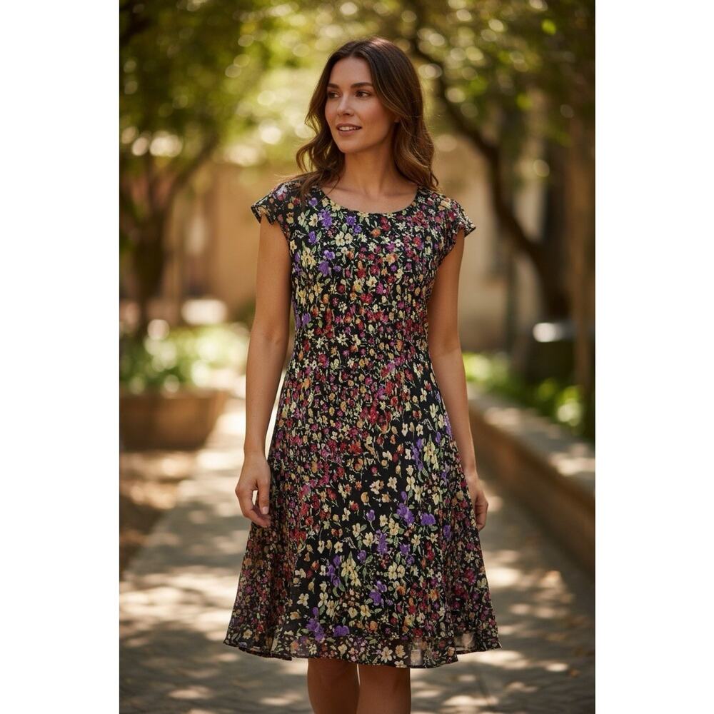 Talbots Size 12 Pure Silk Dress Womens Black Floral Feminine Vintage Y2K - Picture 2 of 16